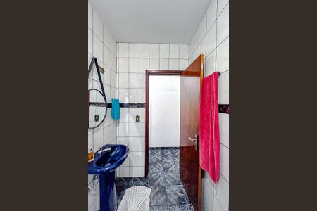 Casa à venda com 600m², 5 quartos e 4 vagasBanheiro - Casa 2