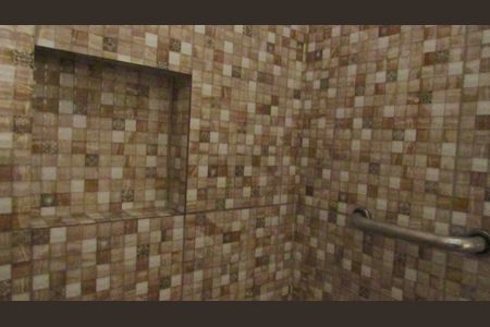 Casa para alugar com 100m², 1 quarto e sem vagaBanheiro