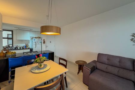 Apartamento à venda com 3 quartos, 78m² em Salgado Filho, Belo Horizonte