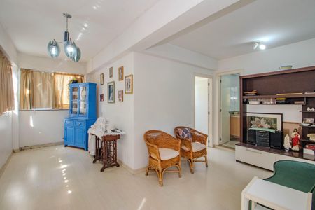 Apartamento à venda com 156m², 4 quartos e sem vagaSala Íntima