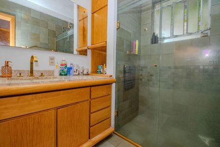 Apartamento à venda com 156m², 4 quartos e sem vagaBanheiro Social