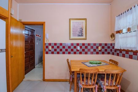 Apartamento à venda com 156m², 4 quartos e sem vagaCozinha