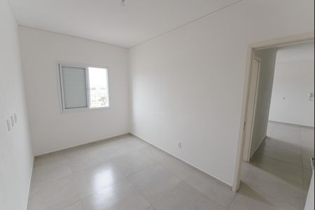 Quarto 2 de apartamento para alugar com 2 quartos, 47m² em Parque Paduan, Taubaté