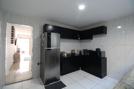 Casa de condomínio à venda com 125m², 3 quartos e 1 vagaCozinha