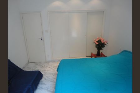 Apartamento à venda com 120m², 4 quartos e 8 vagasQuarto