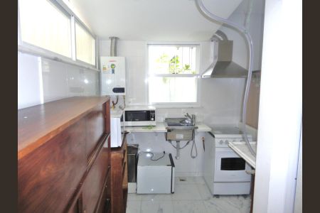 Apartamento à venda com 120m², 4 quartos e 8 vagasCozinha