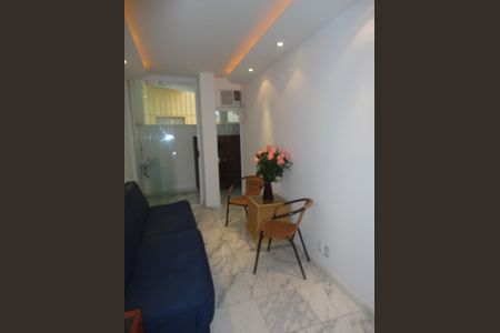 Apartamento à venda com 120m², 4 quartos e 8 vagasSala