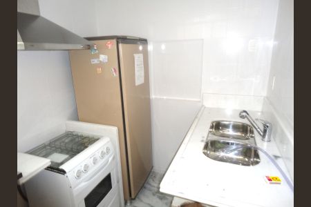 Apartamento à venda com 120m², 4 quartos e 8 vagasCozinha