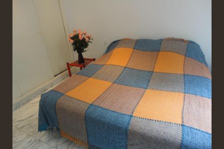 Apartamento à venda com 120m², 4 quartos e 8 vagasQuarto