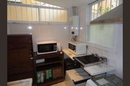 Apartamento à venda com 120m², 4 quartos e 8 vagasCozinha
