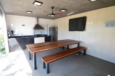 Casa de condomínio à venda com 340m², 5 quartos e 4 vagasÁrea comum - Churrasqueira