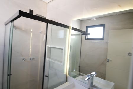 Casa de condomínio à venda com 340m², 5 quartos e 4 vagasBanheiro Suíte