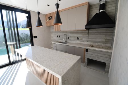 Casa de condomínio à venda com 340m², 5 quartos e 4 vagasEspaço Gourmet