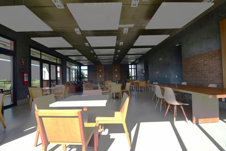 Casa de condomínio à venda com 340m², 5 quartos e 4 vagasÁrea comum - Salão de festas