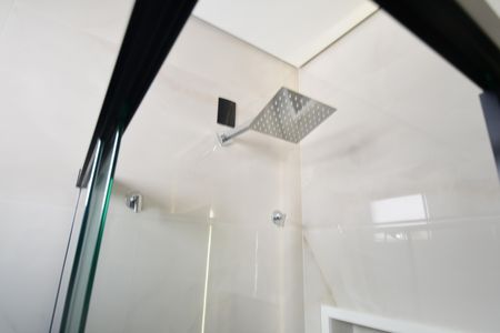 Casa de condomínio à venda com 340m², 5 quartos e 4 vagasBanheiro Suíte