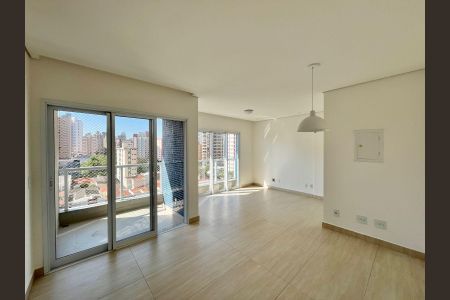 Sala de apartamento à venda com 3 quartos, 86m² em Vila Itapura, Campinas