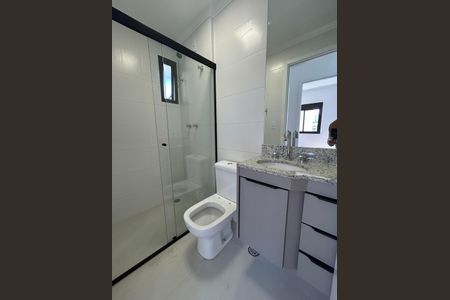 Banheiro de apartamento para alugar com 2 quartos, 56m² em Parque das Nações, Santo André