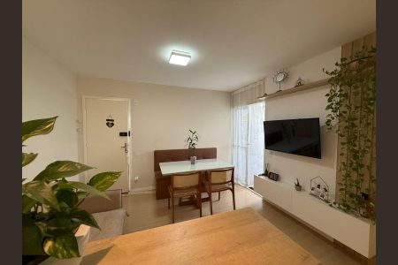 Sala de apartamento à venda com 2 quartos, 53m² em Vila Oeste, Belo Horizonte