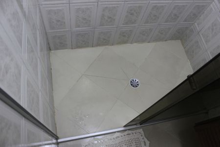 Casa à venda com 243m², 2 quartos e 2 vagasBanheiro da Suíte 