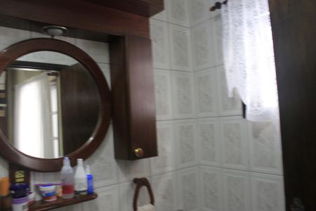 Casa à venda com 243m², 2 quartos e 2 vagasBanheiro da Suíte 