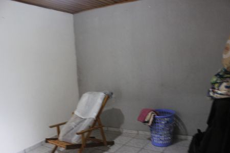 Casa à venda com 243m², 2 quartos e 2 vagasEdícula quarto 