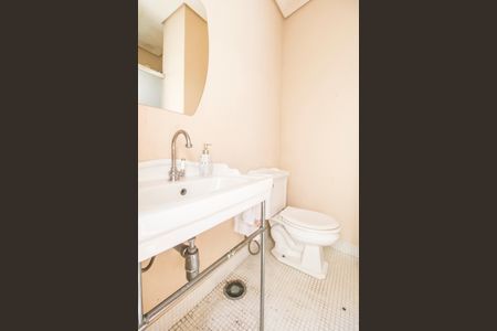 Casa de condomínio à venda com 409m², 4 quartos e 4 vagasBanheiro