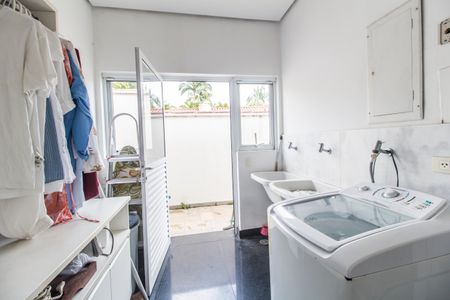 Casa de condomínio à venda com 409m², 4 quartos e 4 vagasÁrea de Serviço