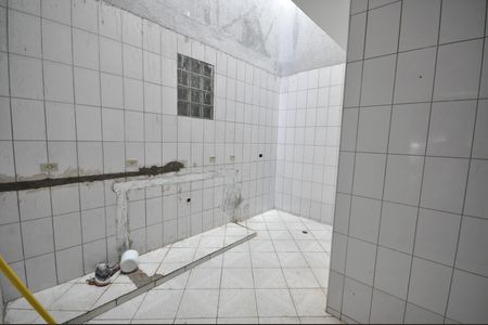 Casa para alugar com 98m², 3 quartos e 2 vagasQuintal