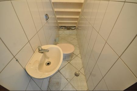 Casa para alugar com 98m², 3 quartos e 2 vagasLavabo