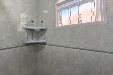 Casa à venda com 205m², 2 quartos e 4 vagas Casa à venda com 205m², 2 quartos e 4 vagasLavabo