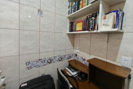 Casa à venda com 205m², 2 quartos e 4 vagas Casa à venda com 205m², 2 quartos e 4 vagasBanheiro