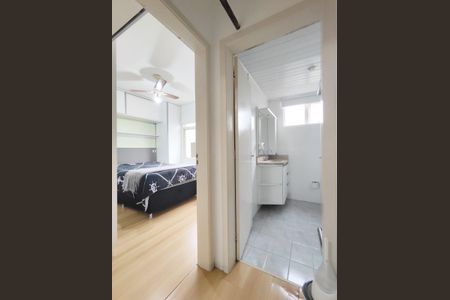 Apartamento à venda com 44m², 1 quarto e sem vagaQuarto