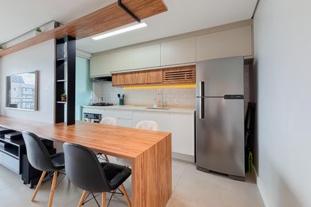 Apartamento à venda com 55m², 2 quartos e 1 vaga Apartamento à venda com 55m², 2 quartos e 1 vagaCozinha
