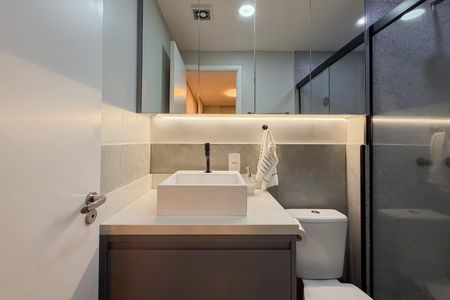 Apartamento à venda com 55m², 2 quartos e 1 vaga Apartamento à venda com 55m², 2 quartos e 1 vagaBanheiro da Suíte