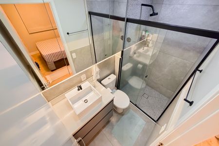 Apartamento à venda com 55m², 2 quartos e 1 vaga Apartamento à venda com 55m², 2 quartos e 1 vagaBanheiro da Suíte