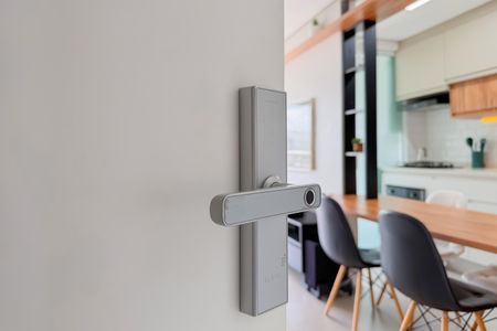 Apartamento à venda com 55m², 2 quartos e 1 vaga Apartamento à venda com 55m², 2 quartos e 1 vagaFechadura Eletrônica