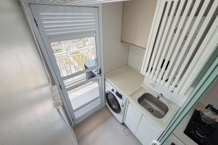 Apartamento à venda com 55m², 2 quartos e 1 vaga Apartamento à venda com 55m², 2 quartos e 1 vagaÁrea de Serviço
