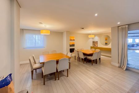 Apartamento à venda com 55m², 2 quartos e 1 vaga Apartamento à venda com 55m², 2 quartos e 1 vagaEspaço Gourmet