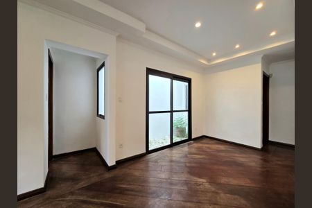 Casa para alugar com 253m², 4 quartos e 2 vagas Casa para alugar com 253m², 4 quartos e 2 vagasSala