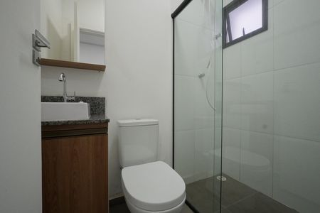 Banheiro de kitnet/studio para alugar com 1 quarto, 18m² em Vila Mariana, São Paulo