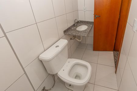 Banheiro da Suíte  de apartamento para alugar com 3 quartos, 78m² em Residencial Terras D’itália, Sumaré