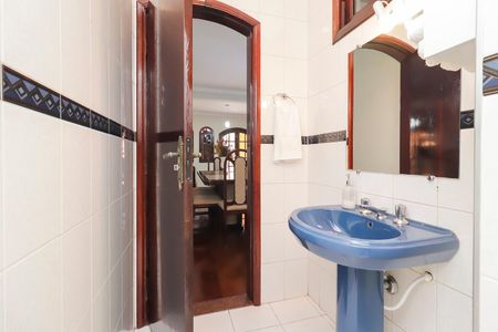 Casa à venda com 320m², 3 quartos e 5 vagasLavabo