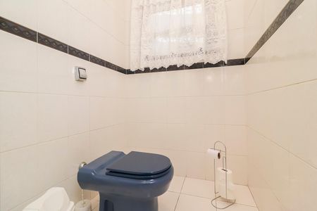 Casa à venda com 320m², 3 quartos e 5 vagasLavabo