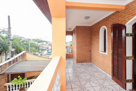 Casa à venda com 320m², 3 quartos e 5 vagasVaranda da Suíte 1