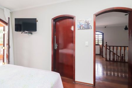 Casa à venda com 320m², 3 quartos e 5 vagasQuarto 1 - Suíte
