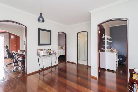 Casa à venda com 320m², 3 quartos e 5 vagasHall do Piso Superior