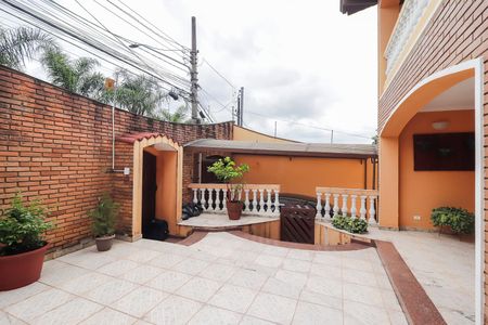 Casa à venda com 320m², 3 quartos e 5 vagasEntrada