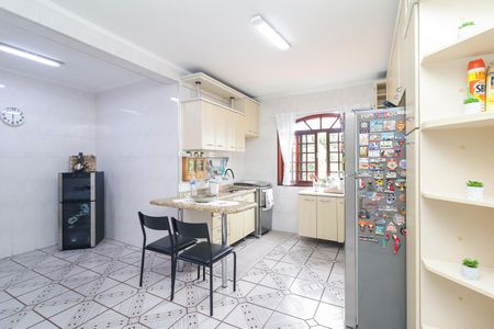 Casa à venda com 320m², 3 quartos e 5 vagasCozinha