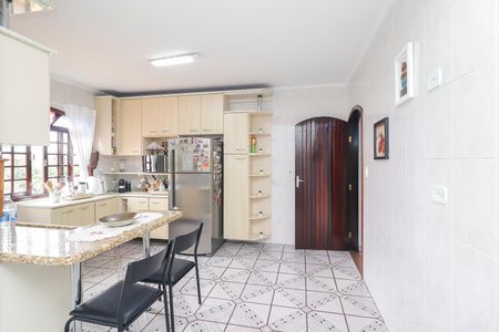 Casa à venda com 320m², 3 quartos e 5 vagasCozinha