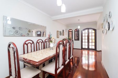 Casa à venda com 320m², 3 quartos e 5 vagasSala de Jantar